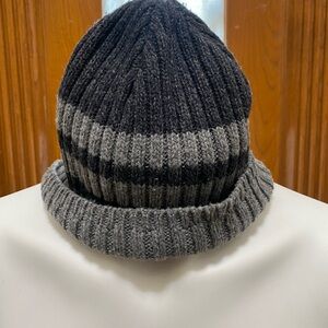 Banana Republic beanie